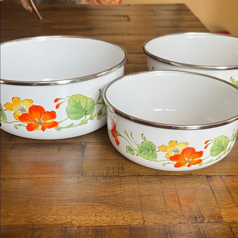 Vintage Enamel nesting Bowls floral Set of 3
